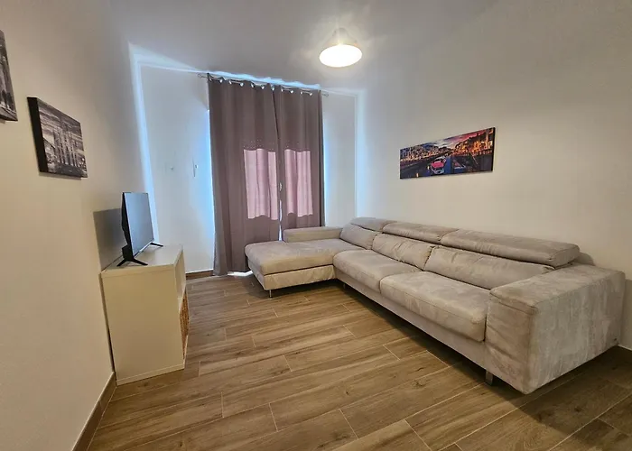 Panoramic Dream House Navigli Apartment